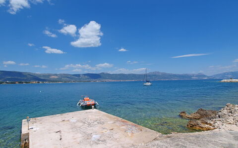 Trogir Arbanija 100: Ciel, Plan D'Eau, Mer, Bleu, L'Eau, Océan, Horizon, Nuage, Côte, Bleu Azur