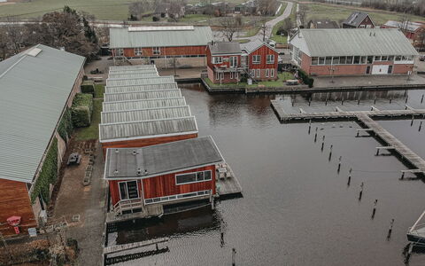 De Woude: L'Eau, Voie Navigable, Cours D'Eau, Domicile, Canal, Lac, Quai, Canal, Réflexion, Marina