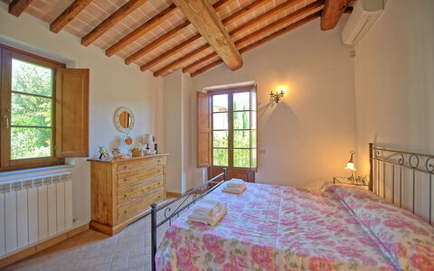 Casa Maria Luisa: Chambre, Lit, Propriété, Pièce, Meubles, Cadre De Lit, Drap De Lit, Plafond, Bâtiment, Maison