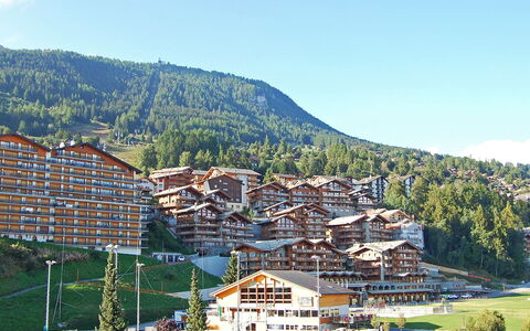 Beau-Séjour 24: Ciel, Bâtiment, Plante, Montagne, Nuage, La Nature, Arbre, Paysage Naturel, Montagnes, Maison