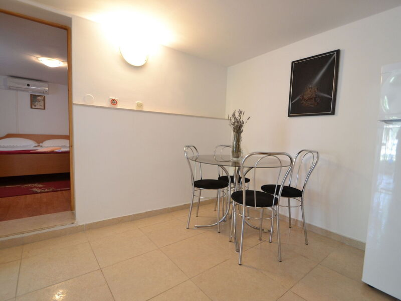 Logement:&nbsp;Ana 101.3