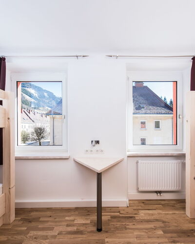 Für Bis zu 27 Personen mit Sauna 100.21