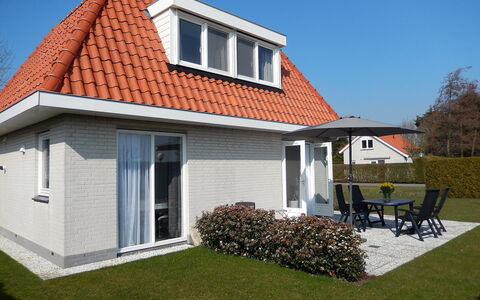 Noordwijk 350: Plante, Ciel, Bâtiment, Propriété, Fenêtre, Maison, Lot Terre, Chalet, Arbre