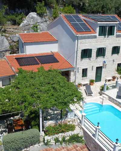 Anita: Zone Résidentielle, Piscine, Recours, Parapluie, Eco Hôtel, Biens, Ville Resort, Mobilier De Jardin, Villa, Hôtel