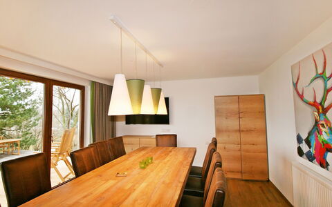 Happy: Propriété, Table, Meubles, Canapé, Bois, Design Intérieur, Sol, Salon, Sol, Fenêtre
