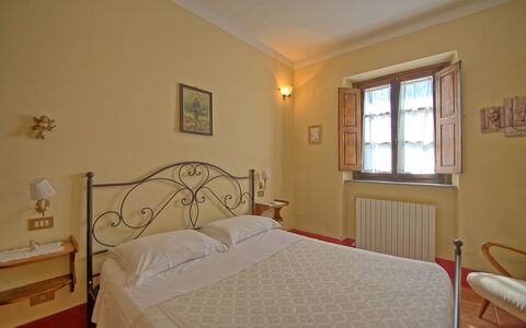 Casa Catia: Chambre, Lit, Pièce, Drap De Lit, Propriété, Meubles, Cadre De Lit, Sol, Literie, Matelas