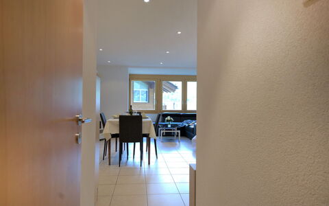 La Prairie: Bois, Sol, Salle, Table, Chaise, Sol, Ombre, Bâtiment