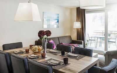 Logement:&nbsp;Peaks Place Apartment-Hotel & Spa 700.1