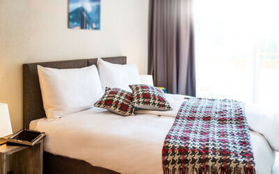 Logement:&nbsp;Peaks Place Apartment-Hotel & Spa 700.3