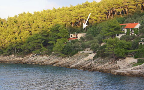 Korčula Prigradica 300: L'Eau, Ciel, Ressources En Eau, Nuage, Plante, Paysage Naturel, Arbre, Bâtiment, Montagnes, Lac