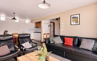 Logement:&nbsp;Au Bord du Lac 1 200.1