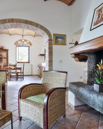 Chiantishire Retreat 155.1